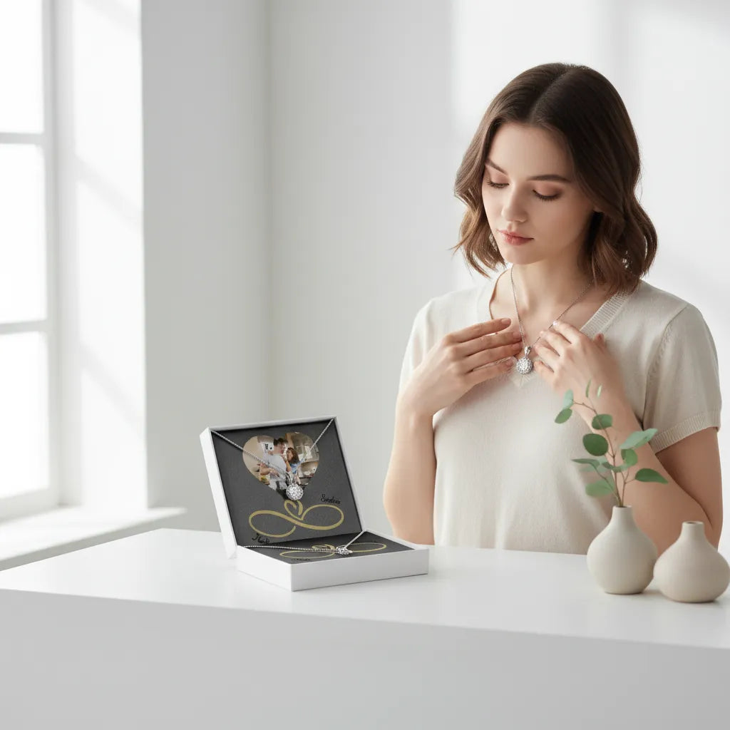 Eternal Hope Necklace – Personalized with Photo & Names