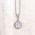 Collier pendentif couronne