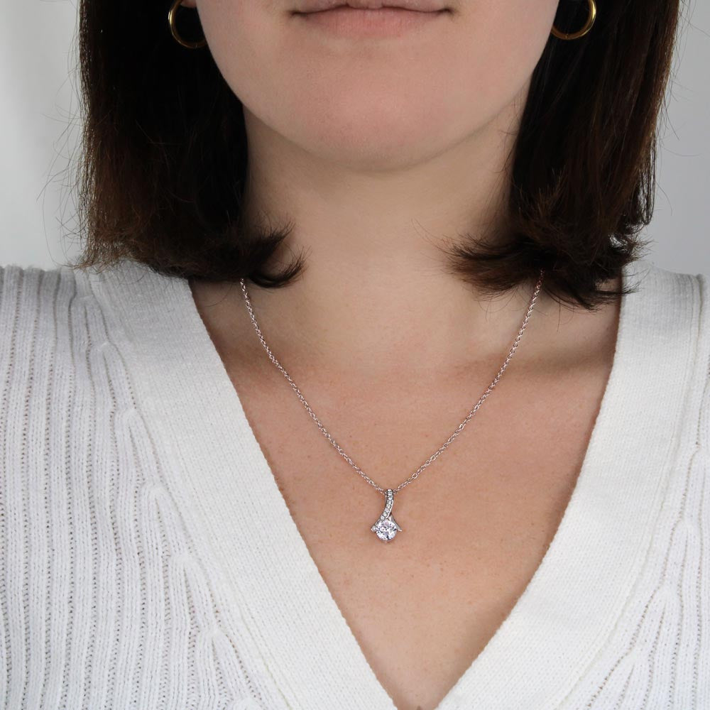 Collier beauté séduisant - Variantes en or jaune et blanc