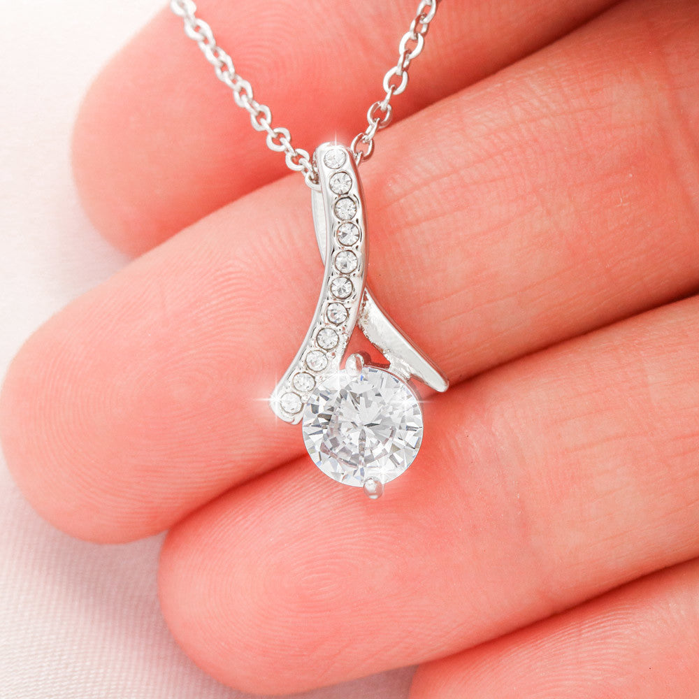 Alluring Beauty Necklace - Yellow & White Gold Variants
