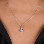 Alluring Beauty Necklace - Yellow & White Gold Variants