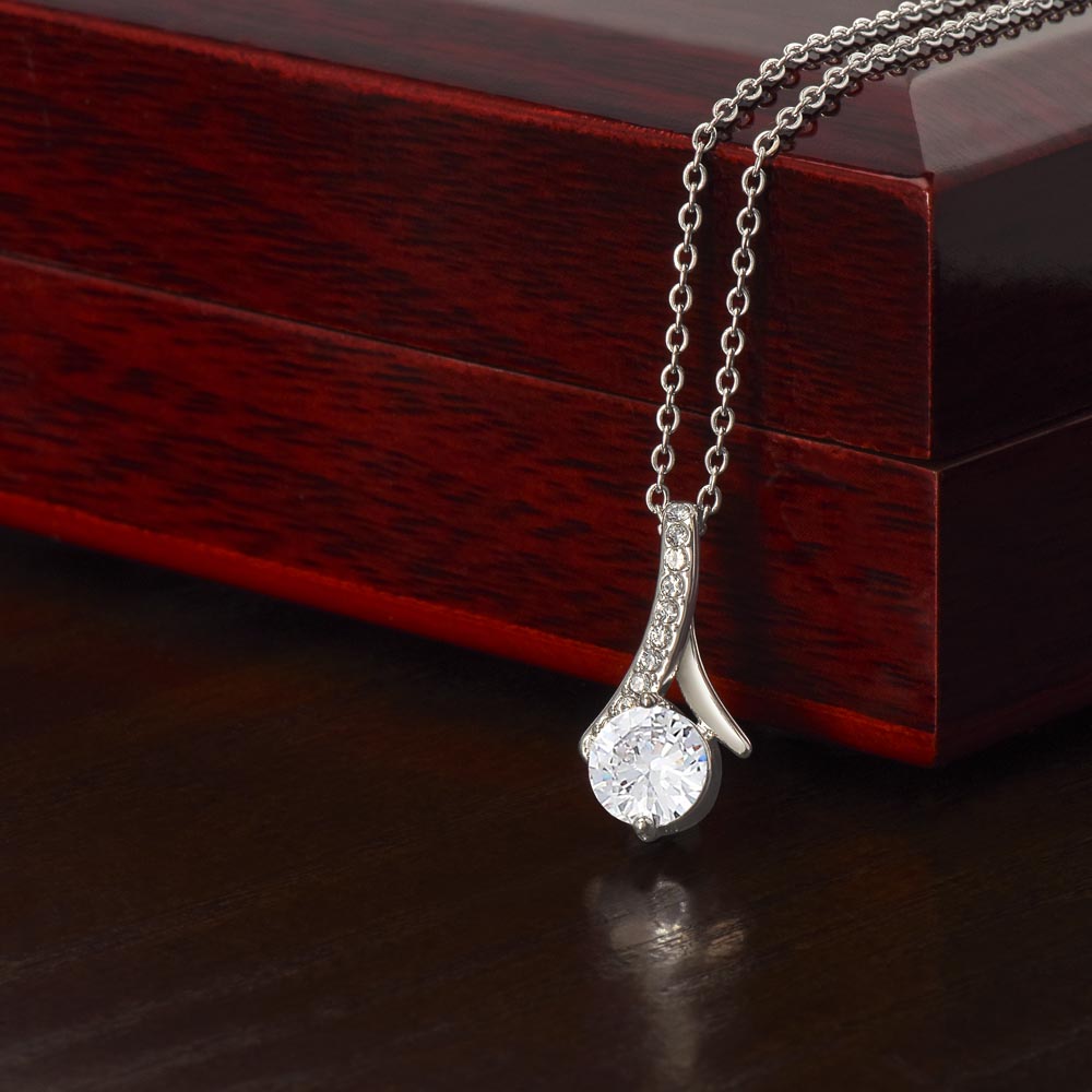 Collier beauté séduisant - Variantes en or jaune et blanc