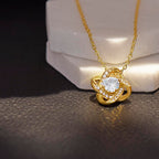 Collier Love Knot - Variantes en or jaune et blanc