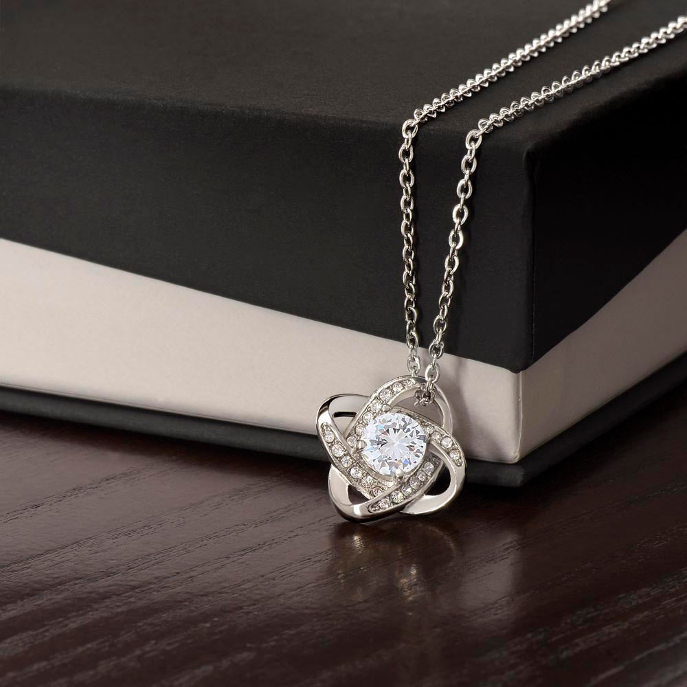 Collier Love Knot - Variantes en or jaune et blanc