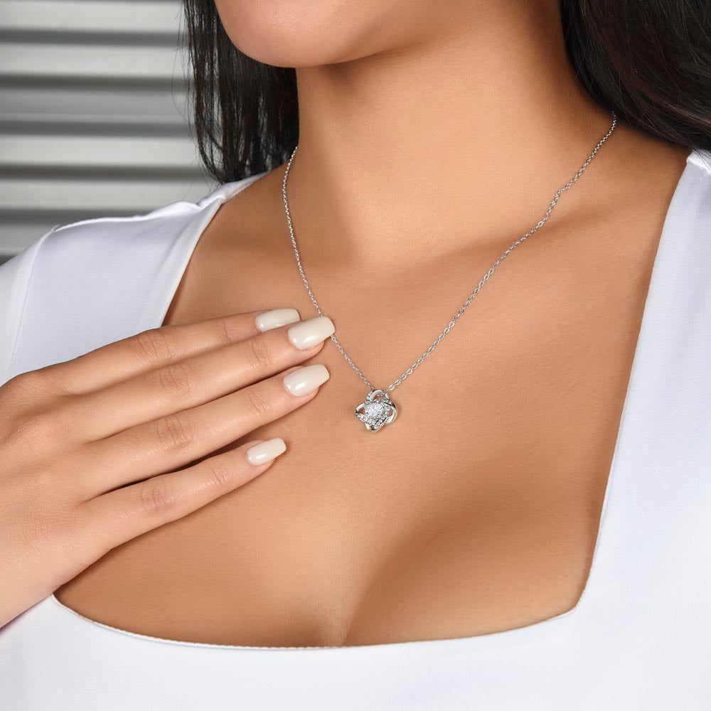 Collier beauté séduisant - Variantes en or jaune et blanc