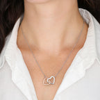 Collier Love Knot - Variantes en or jaune et blanc