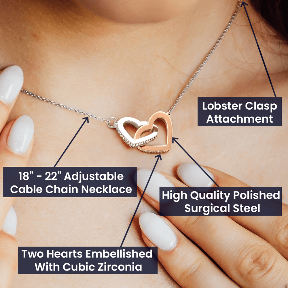 Collier de cœurs entrelacés - Variantes en or jaune et blanc