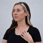 Ensemble de collier et boucles d'oreilles beauté séduisant