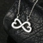 Collier Love Knot - Variantes en or jaune et blanc